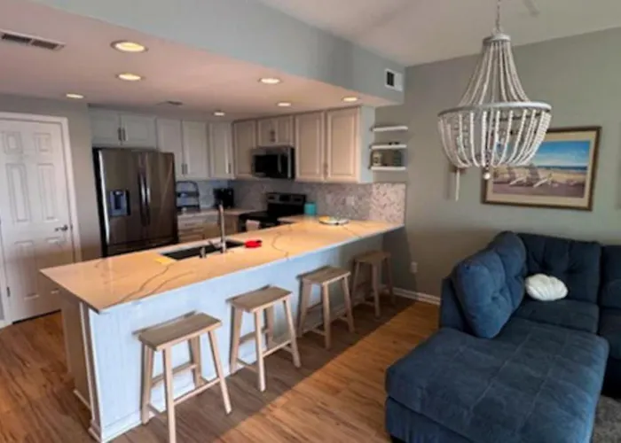 Stunning Waterfront With Bay Views Outdoor Pool And Private Balcony * Ocean City