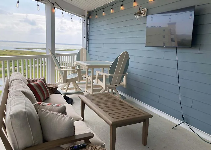 Holiday home Stunning Waterfront With Bay Views Outdoor Pool And Private Balcony Ocean City